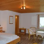Haus Garni Luggi Leitner Hotel *