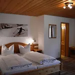 Haus Garni Luggi Leitner Hotel *