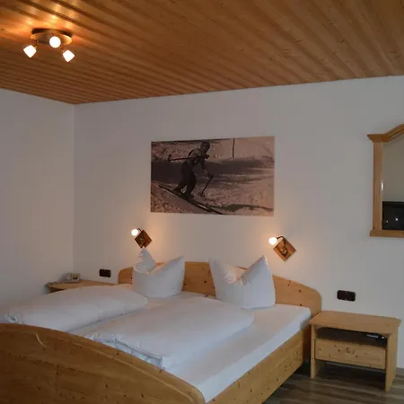 Haus Garni Luggi Leitner Mittelberg